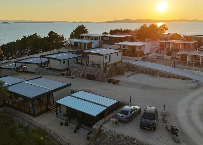Innova Travelvir - Mobhome Casa Nomad * Drage